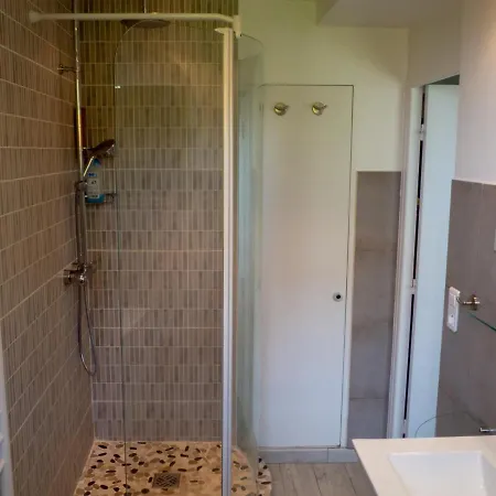 Charmant Studio Proche De Nice A 300m Des Plages Apartamento *